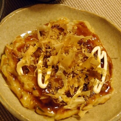 お好み焼き粉＆ソースさえあれば、お肉が無くても美味しいですね。ご馳走様☆